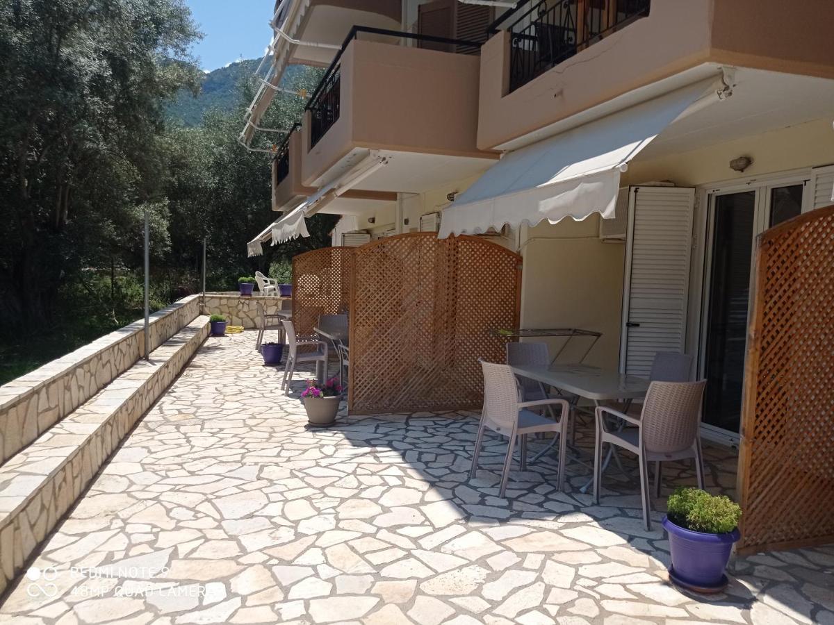Apartmán Vessarios Nikiana Exteriér fotografie