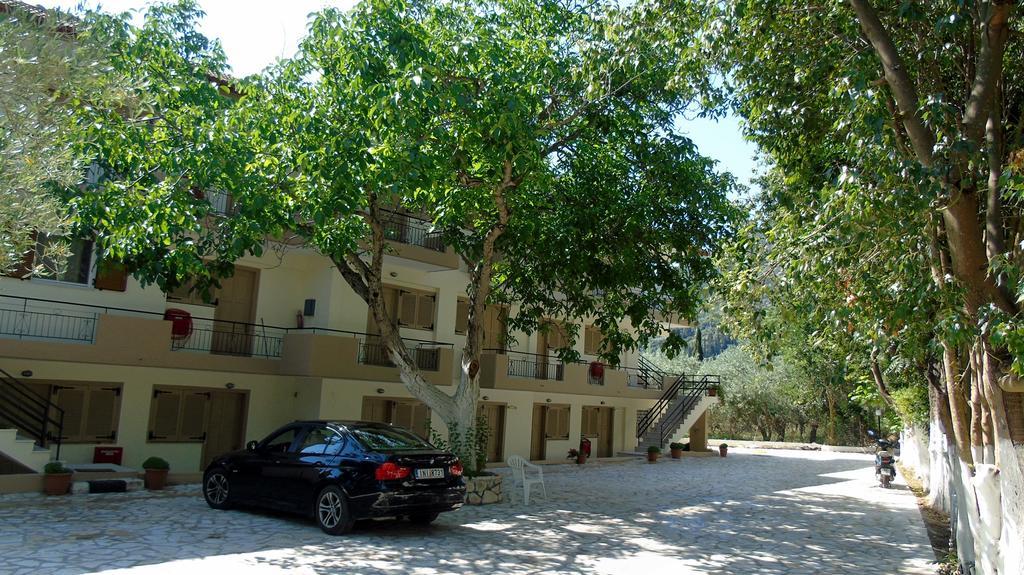 Apartmán Vessarios Nikiana Exteriér fotografie
